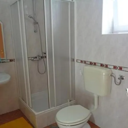 Apartment Vlado *