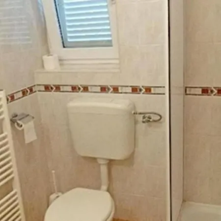 Apartment Vlado Njivice