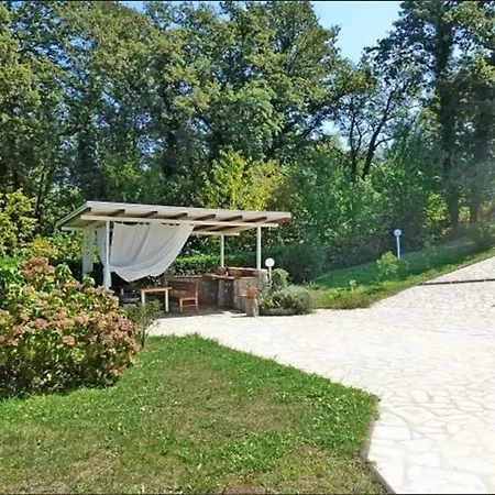 Vlado Apartment
