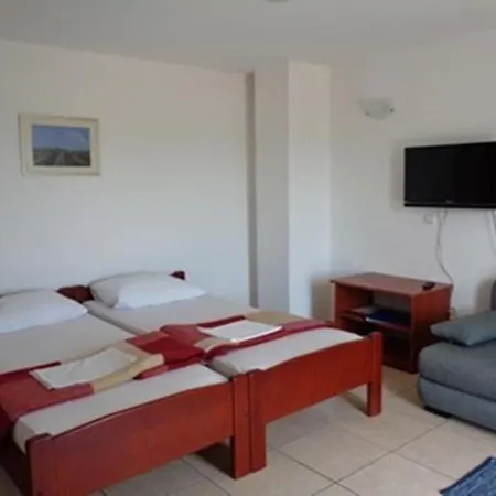 Vlado Apartmán *