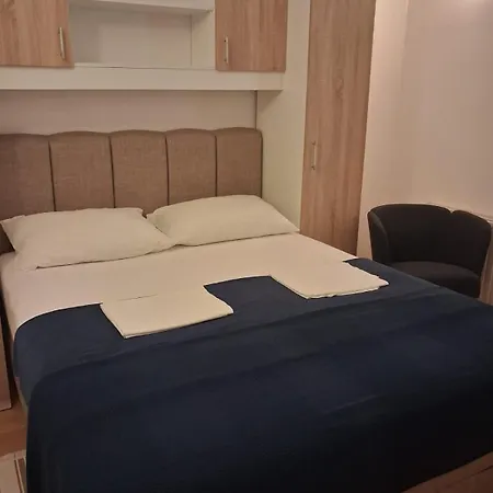 Vlado Apartment Njivice