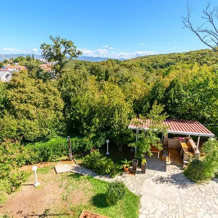 Vlado Apartman
