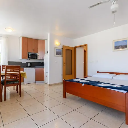 Apartman Vlado Njivice